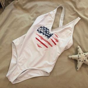 YMI US flag heart swimsuit large white bright! XL
